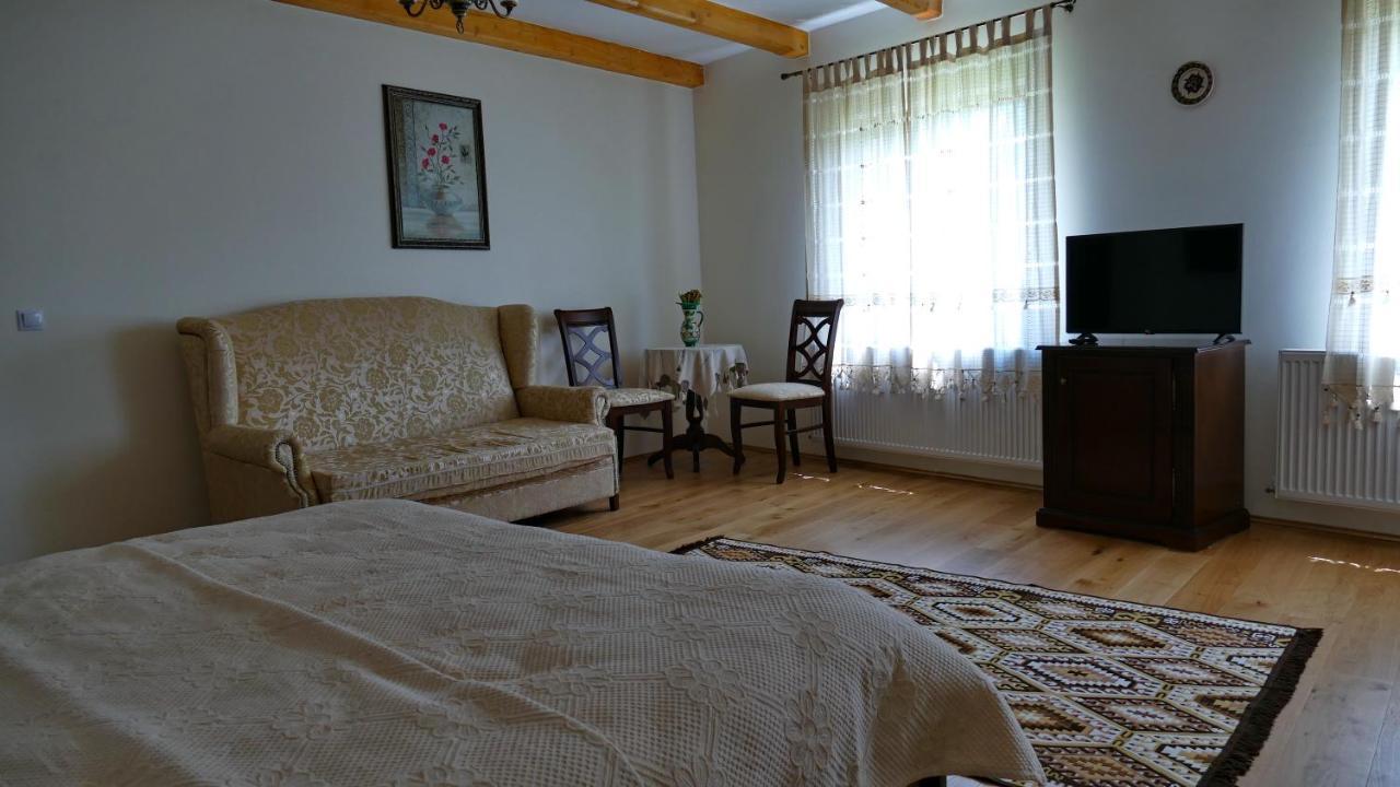 Pensiunea Valea Muntelui Bîrsana Exteriér fotografie